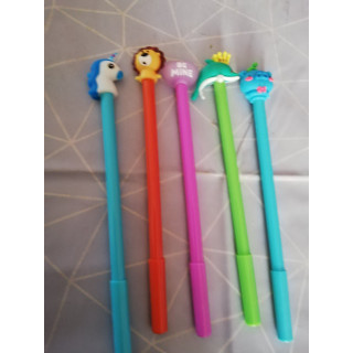 Lot de 5 stylos à bille