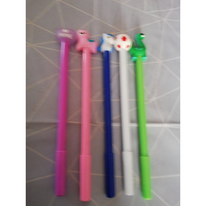 Lot de 5 stylos à bille